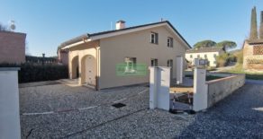 Villa singola nuova di ampia metratura ad Arsina