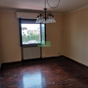 Appartamento con 3 camere e grande terrazza