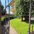Villa bifamiliare autosufficiente con giardino